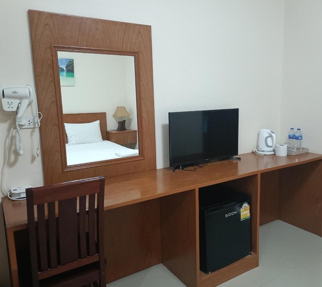 Sj House Hotel Aonang Ban Klong Haeng Екстер'єр фото