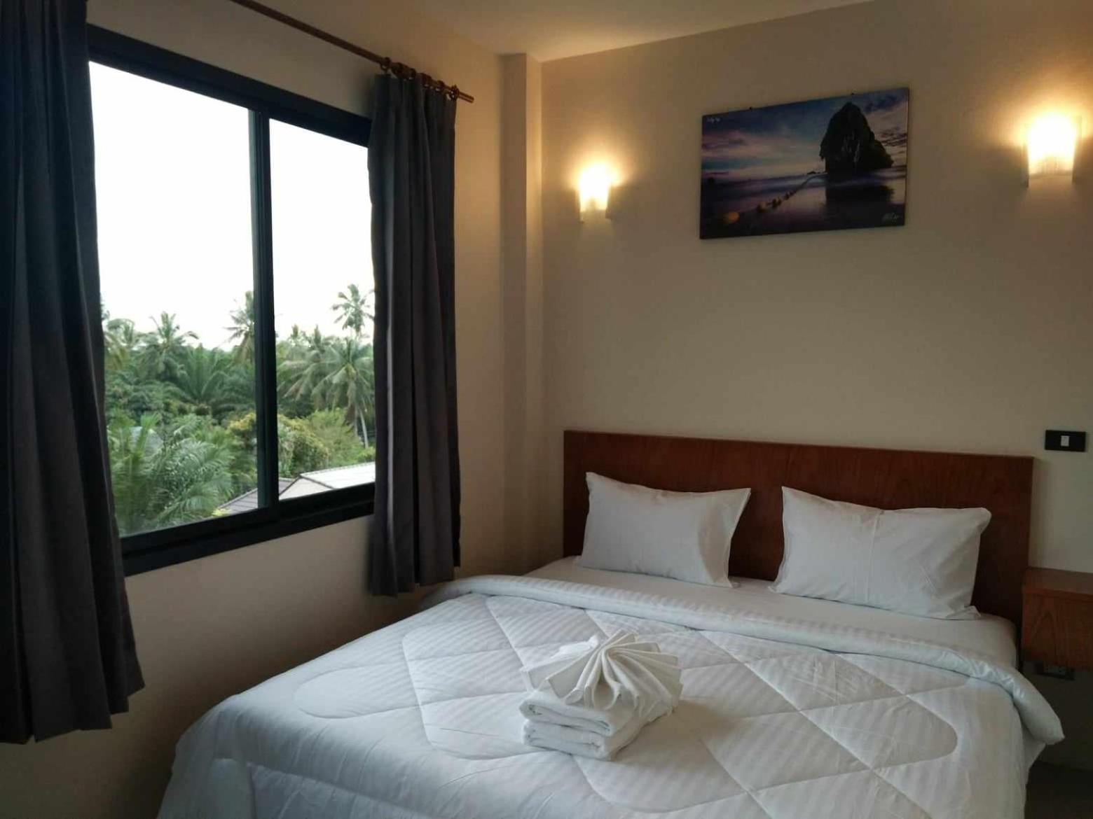 Sj House Hotel Aonang Ban Klong Haeng Екстер'єр фото
