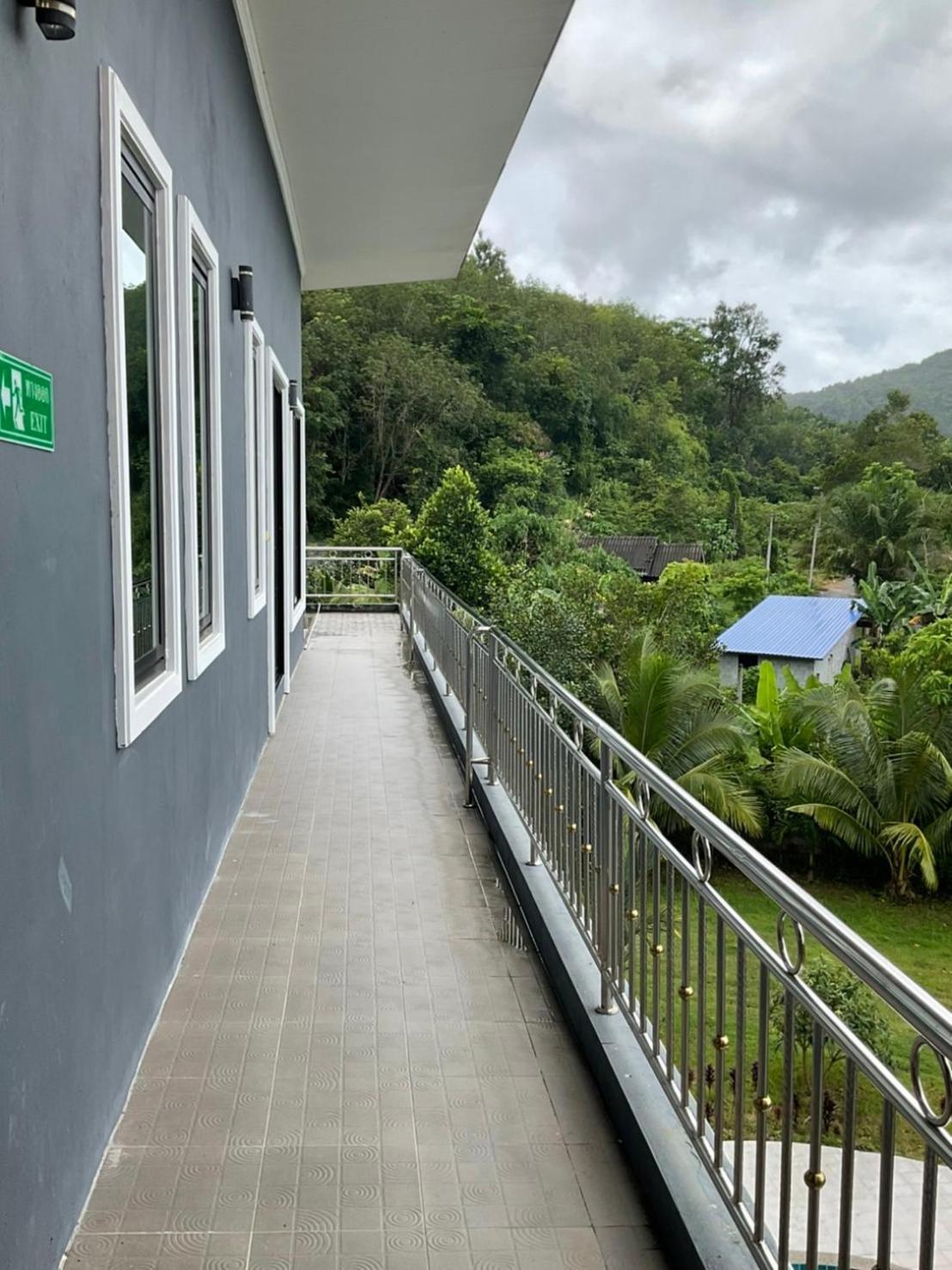 Sj House Hotel Aonang Ban Klong Haeng Екстер'єр фото