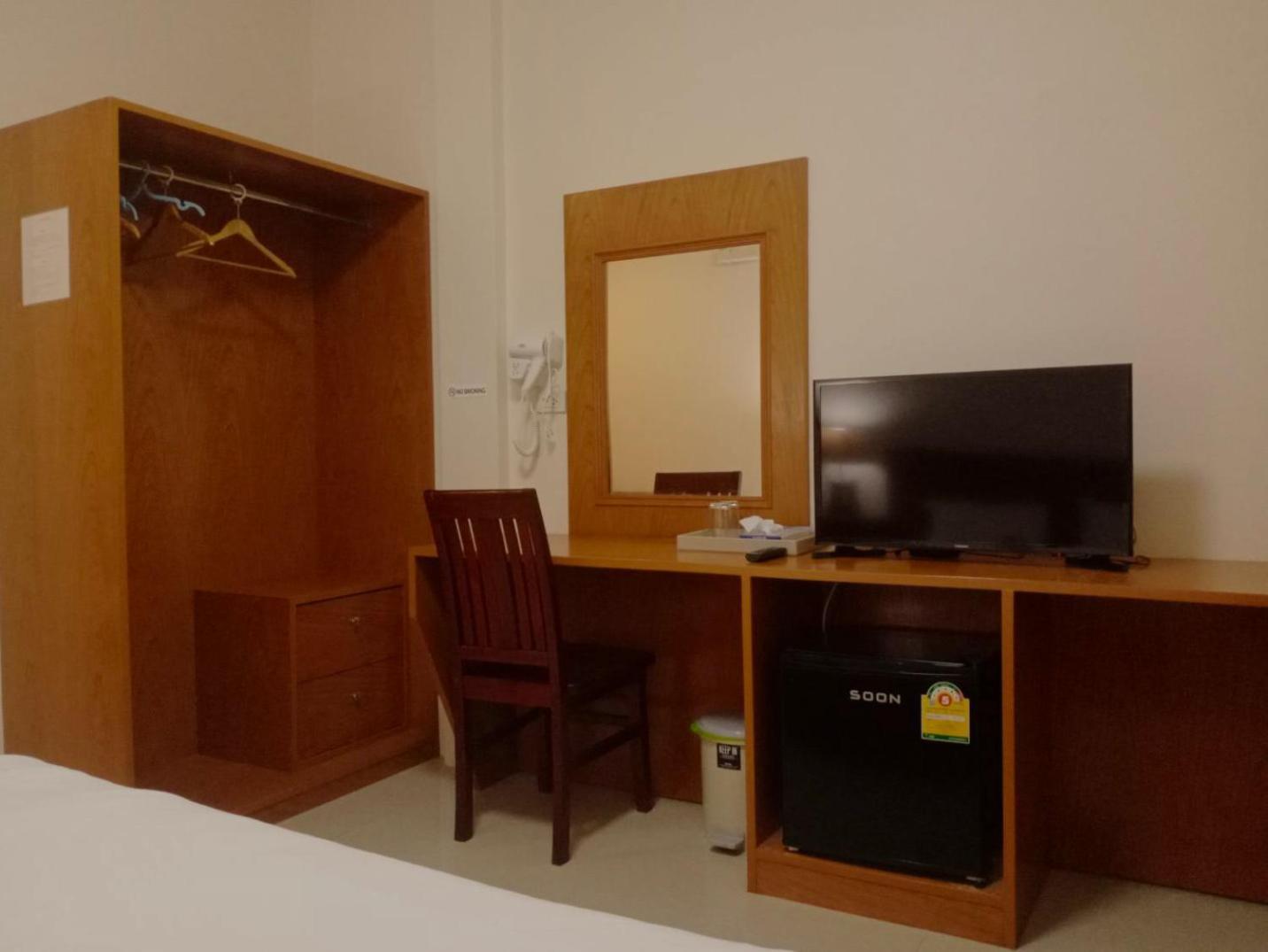 Sj House Hotel Aonang Ban Klong Haeng Екстер'єр фото